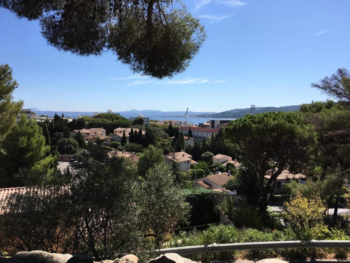 Hotel Saint Roch Martigues Exterior photo