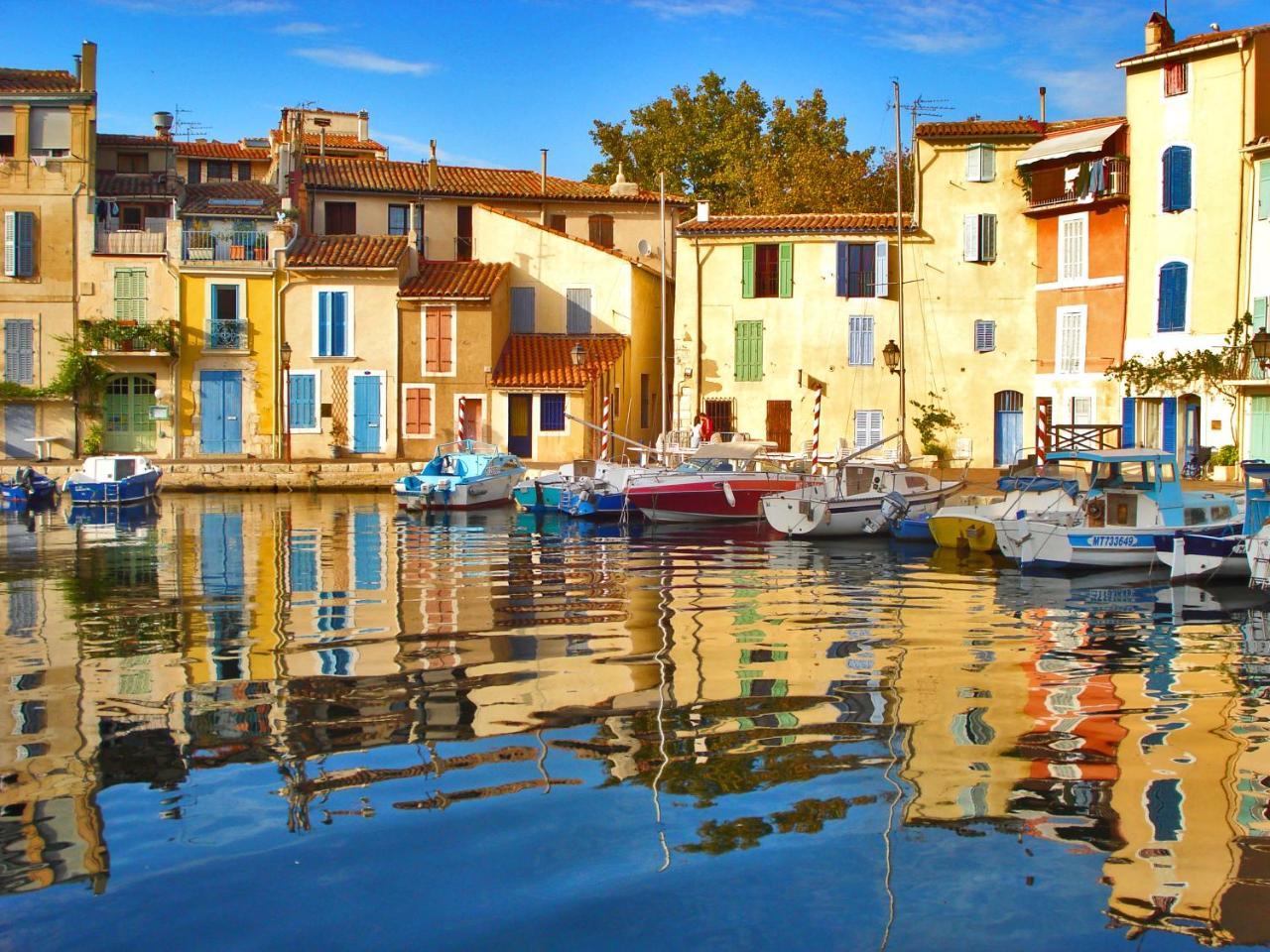 Hotel Saint Roch Martigues Exterior photo