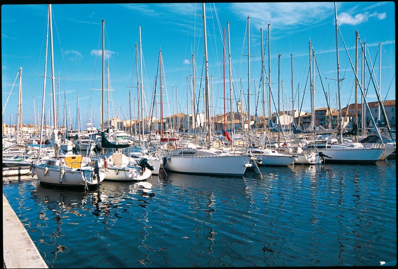 Hotel Saint Roch Martigues Exterior photo